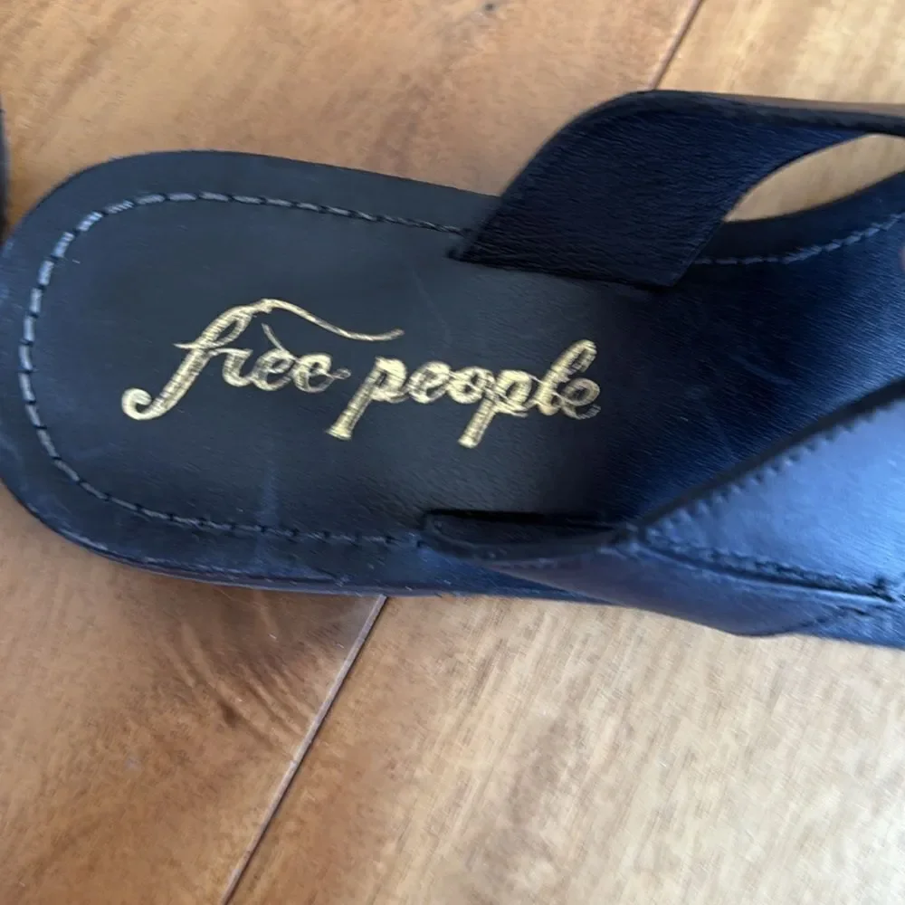 Free People sandals